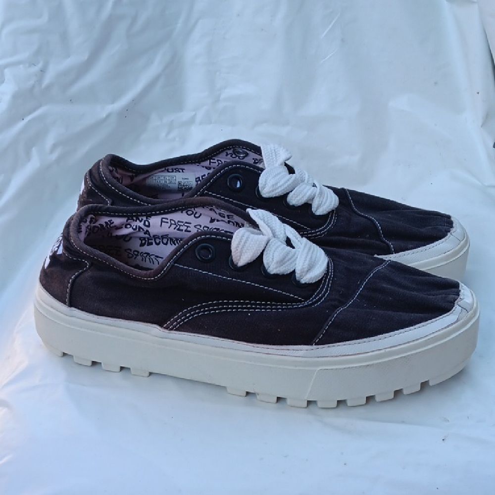 Toms Black and White Canvas Wedge Platform Lace-Up Sneakers Size 8.5